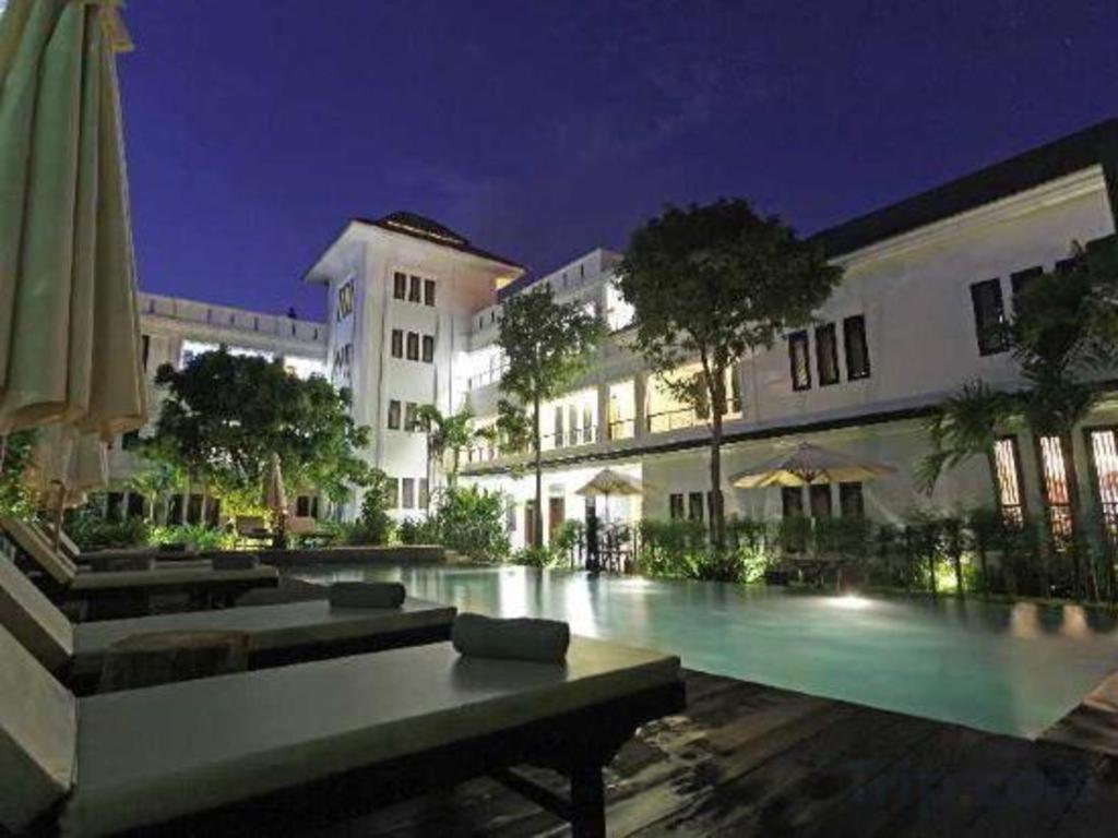 La Residence Blanc D' Angkor Сием Реап Екстериор снимка